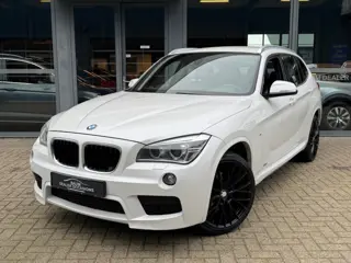 BMW X1 SDRIVE20I HIGH EXEC.M SPORT AUTOMAAT LEER NAVI PDC