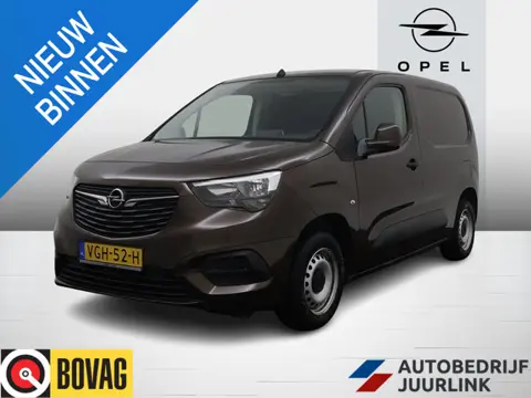 Opel Combo 1.6D 100pk L1H1 Edition Trekhaak/Nav/Airco/CarPlay /Bumpers in kleur/Schuifdeur/4S.Banden
