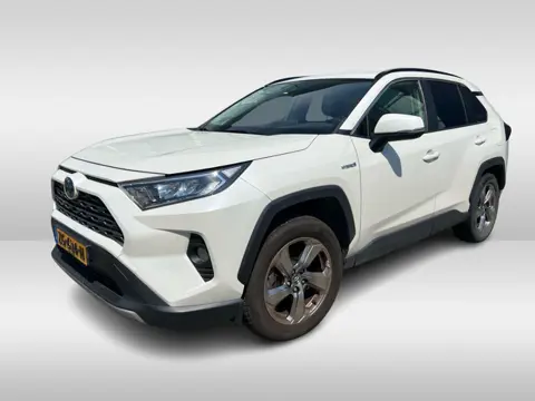 Toyota RAV4 2.5 Hybrid Style / Trekhaak / Camera / Leder / Keyless / 18'' / CarPlay / Stoelverwarmin