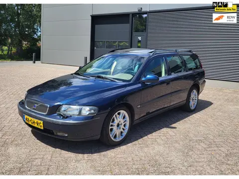 Volvo V70 2.3 T-5 Automaat,Schuifdak,Trekhaak,full option!