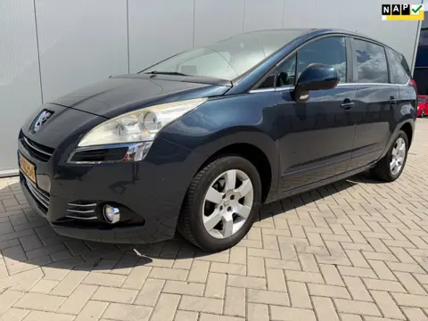 Peugeot 5008 1.6 VTi Blue Lease 5p.