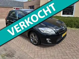 Toyota Auris 1.8 Full Hybrid Executive Business NAVI/CAMERA/PDC