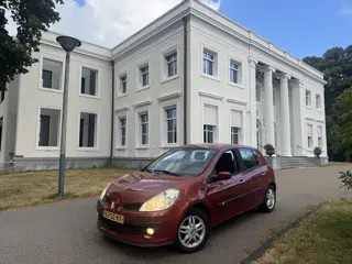 Renault Clio 1.4-16V Luxe, 5 DRS, AIRCO, RIJKLAAR