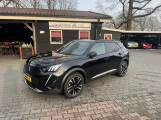 PEUGEOT 2008 EV GT 50 KWH stoelverwarming navi carplay 