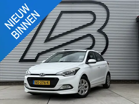 Hyundai i20 1.0 T-GDI Comfort 1e Eigenaar|Clima|Camera|Cruise|Trekhaak|Navi|PDC|N.A.P|APK tot 04-202