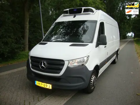 mercedes sprinter koeler 516 2.2 CDI 432 HD