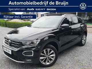 Volkswagen T-Roc 1.5 TSI 150pk Style (Pano,Haak,Camera,Navi)