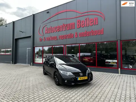 Honda Civic 1.8 Sport / Trekhaak / Clima / Cruise / Navi / Camera / Stoel verwar./ 6-Bak / Dealer On