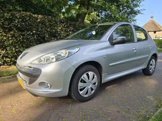 Peugeot 206+ 1.4 XS (bj 2011)
