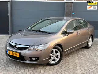 Honda Civic 1.3 Hybrid Comfort|NAVI|CLIMA|CRUISE|NW APK
