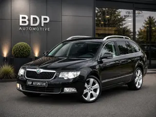 Skoda Superb Combi 2.0 TSI Elegance Automaat | Panoramadak | Trekhaak | Multimedia