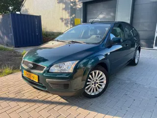Ford Focus 1.6-16V Trend 153.043km