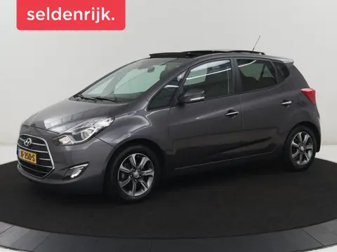 Hyundai ix20 1.6i Premium  | Panoramadak | Stoel & Stuurverwarming | Trekhaak | Airco | Bluetooth | 