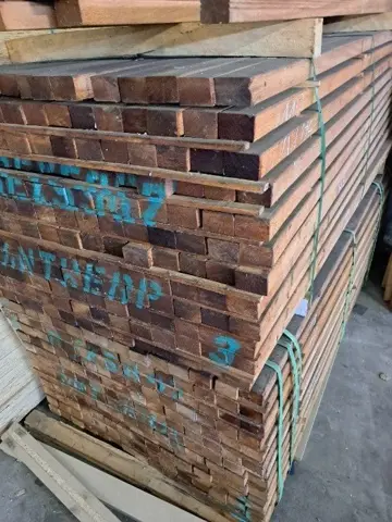 45x70 lang 2,10m prijs 10 euro per stuk