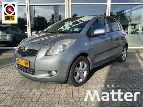Toyota Yaris 1.3 VVTi Luna
