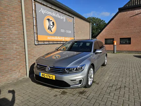 Volkswagen Passat Variant 1.4 TSI GTE Highline (bj 2015)