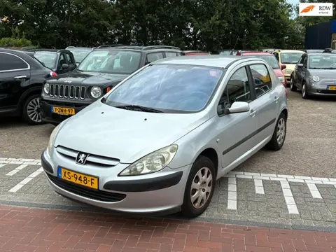 Peugeot 307 1.4-16V XR NIEUWE APK