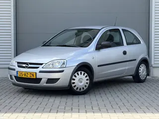 Opel Corsa 1.2-16V Essentia | Airco | lage km stand | origineel NL | Keurige auto |