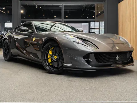 Ferrari 812 V12 Superfast HELE Carbon Sport Stoelen 6.5 V12 Superfast HELE