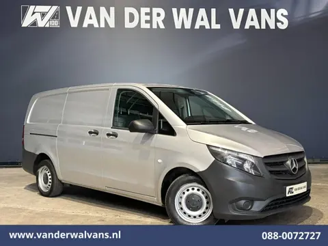 Mercedes-Benz Vito 116 CDI 164pk L2H1 Euro6 Airco | 3-Zits | Camera | Navigatie | Cruisecontrol | St