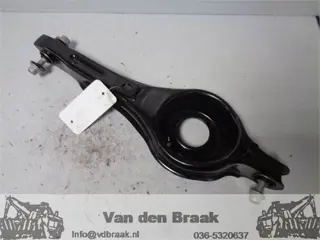 Ford Focus Wagon 1998-2005 Draagarm onder achterzijde