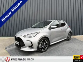 Toyota Yaris 1.5 Hybrid Dynamic | 8.250 km | PDC V+A | Dodehoek detectie | Rijklaar!!!