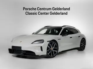 Porsche Taycan Sport Turismo Black Edition