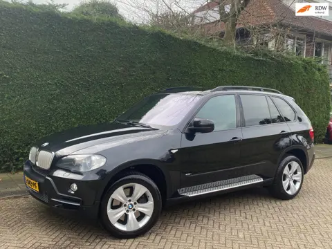 BMW X5 XDrive48i RIJDT SUPER/PANO/HEAD-UP/GOED ONDERHD/7pers