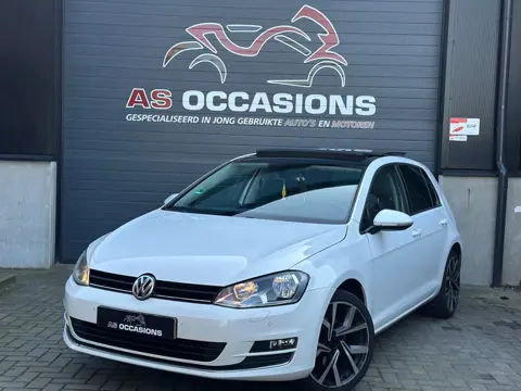 Volkswagen Golf 1.4 TSI FULL Options - Pano - CAM - Navi