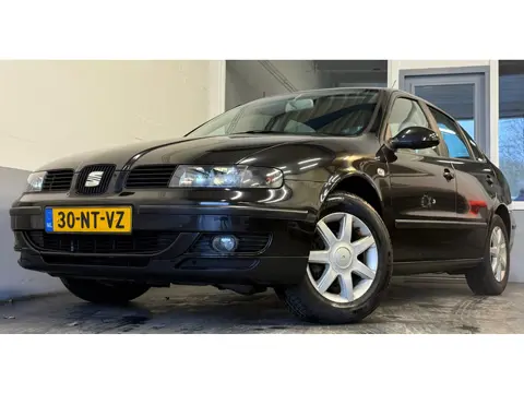 Seat Toledo 1.6-16V Signo|NAP|NweAPK|Airco|Cruise|Trekhaak|ElekStoelen|Fulloption