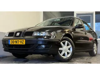 Seat Toledo 1.6-16V Signo|NAP|NweAPK|Airco|Cruise|Trekhaak|ElekStoelen|Fulloption