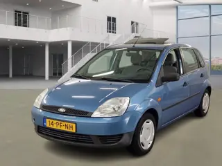 Ford Fiesta 1.3 Core/ DAKJE/ RIJDT GOED