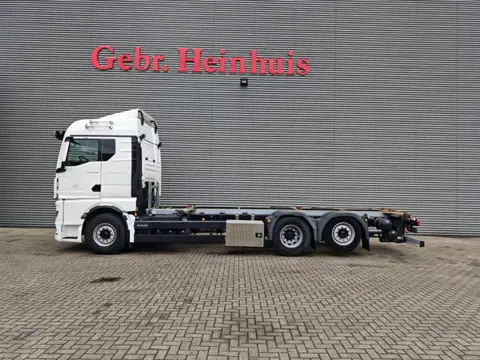 MAN TGX 26.510 6x2 BDF 70.000 KM! (bj 2021, automaat)
