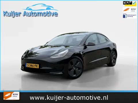 Tesla Model 3 Standard RWD Plus 60 kWh SOH 92,1% / Panoramadak / Leder / 360 Camera