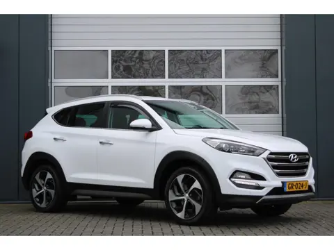 Hyundai Tucson 1.6 GDi Comfort Clima/Cruise/Stoelverwarming/Camera/Navi/Bluetooth/PDC/Lane.Assist/LE