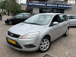 Ford Focus Wagon 1.6 Trend *APK*AIRCO*CRUISE*ELEKTR. RAMEN*STUURBEKR.*TREKHAAK*