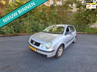 Volkswagen Polo 1.2-12V ZO INGERUILD DUS ZO WEG PRIJSJE