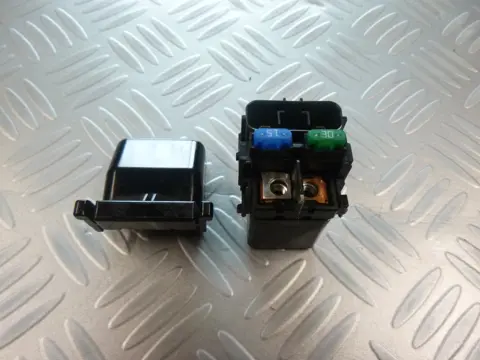STARTMOTORRELAIS Kawasaki Z 800 2013 - 2014