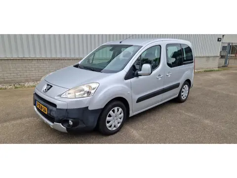 Peugeot Partner Tepee 1.6 HDiF XT Rolstoelauto / Scootmobiel Vervoer , AIRCO