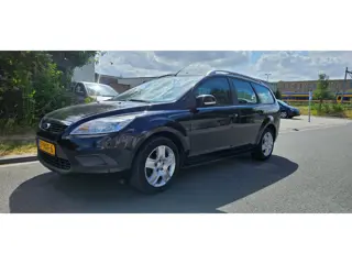 Ford Focus Wagon 1.6 Trend