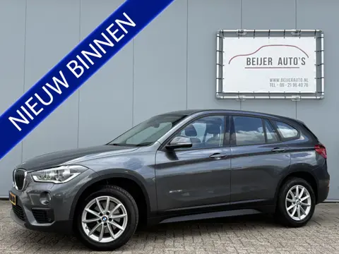 BMW X1 sDrive18i Centennial High Executive Trekhaak/Dealer/Navi/Climate.