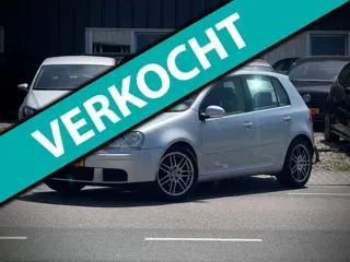 Volkswagen Golf 1.6 FSI Sportline