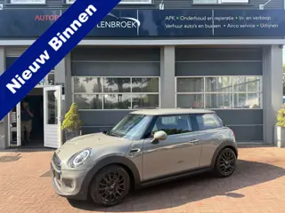 MINI 3-deurs 1.5 One Pepper Bj 2018 Km 105.000 Nap 1e eigenaar