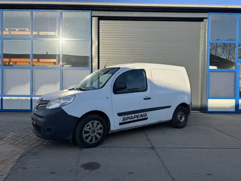 Renault Kangoo  APK 2027