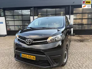 Toyota PROACE Worker 2.0 D-4D Black Line