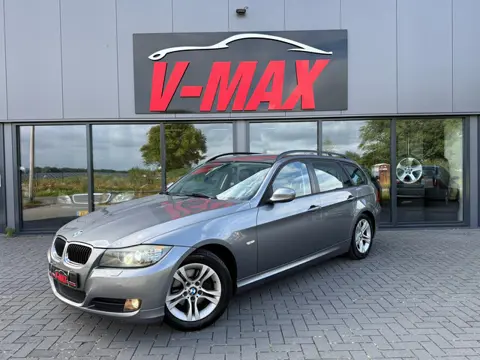 BMW 318i 2.0 LCI Business NAP Leder Xenon Navi PDC Trekhaak