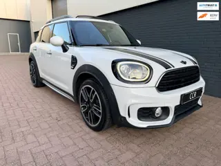 Mini Countryman 1.5 JCW AUTOMAAT PANO NAVI LEER HUD PDC
