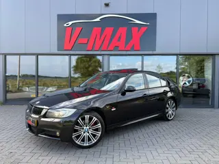 BMW 3-serie 318i AUT M-Tech Leder Navi Xenon Schuifdak Pdc