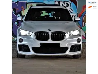 BMW X1 sDrive18i High Executive