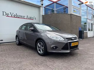 Ford Focus 1.0 EcoBoost Lease Titanium|Park Assistent|Clima|